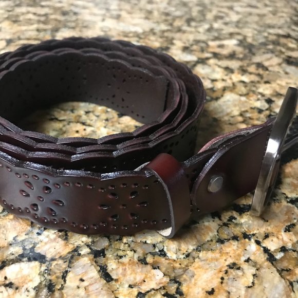 Leather Belt with Scalloped Trim - Picture 5 of 9